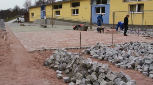 201204180912072.jpg