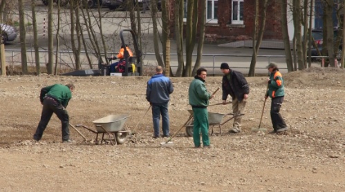 201204180912072.jpg