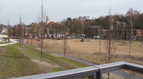 201204180912072.jpg