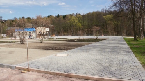 201204180912072.jpg