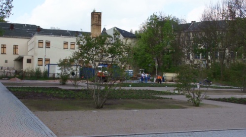 201204180912072.jpg