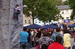 Familienaktion mit Herz
